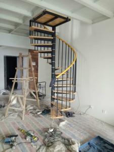 钢木楼梯